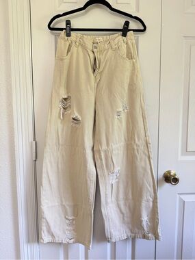 POL Wide Leg Distressed Jeans Medium Cream 100% Cotton Elastic Waist Boho